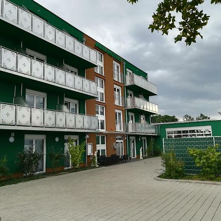 Jura Hotel Neurenberg Buitenkant foto